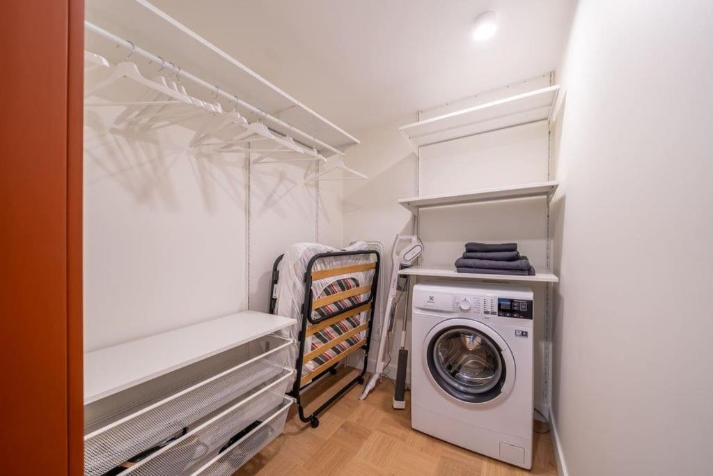Designer Loft In The City Center Apartment Riga Bagian luar foto